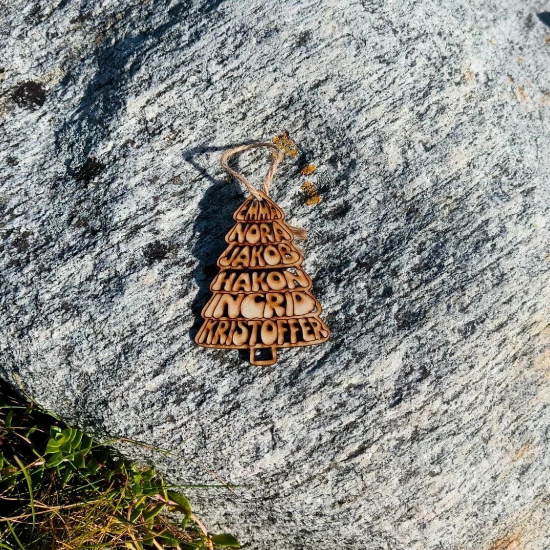 Personlig julekule – Familietre